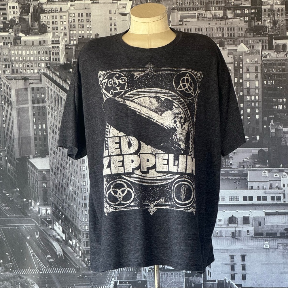 Led Zeppelin heathered black band T-shirt